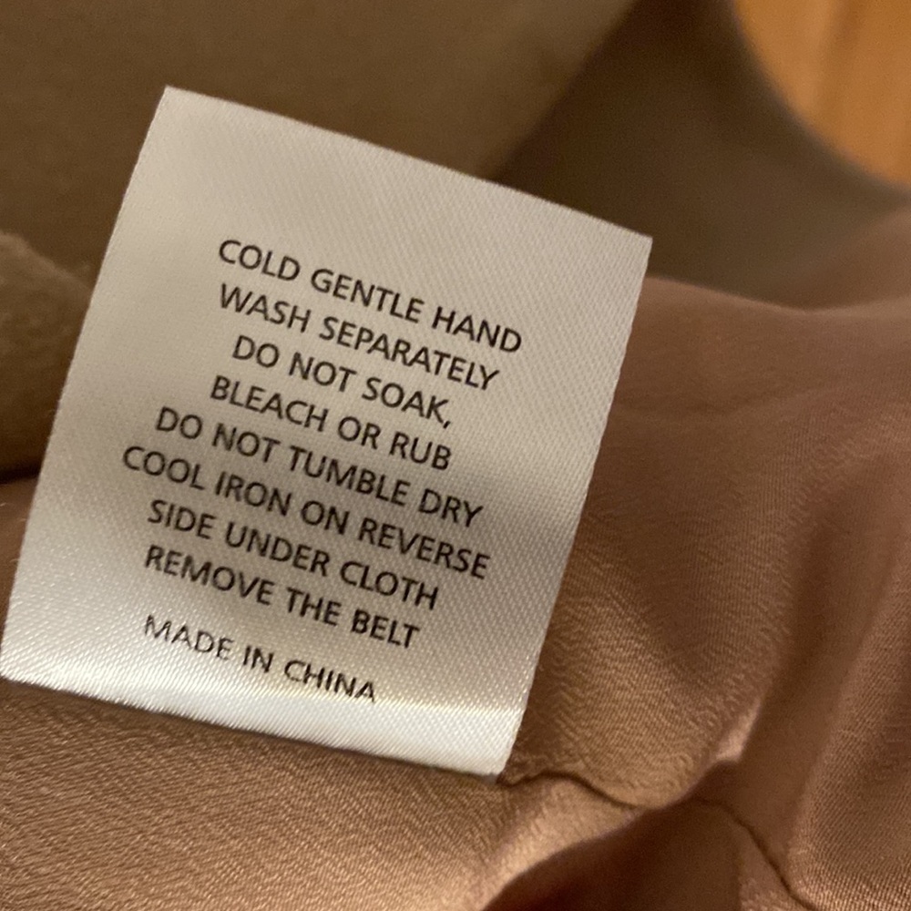 The JETSET Diaries - Camel Coat - Size Med. - Picture 4 of 8